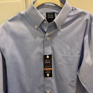 Jos. A. Bank traveler slim fit blue button down shirt 100% cotton no wrinkle